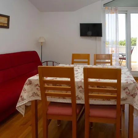 Lobora Appartement Promajna