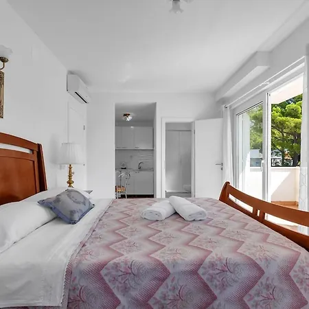 Apartmán Lobora Promajna